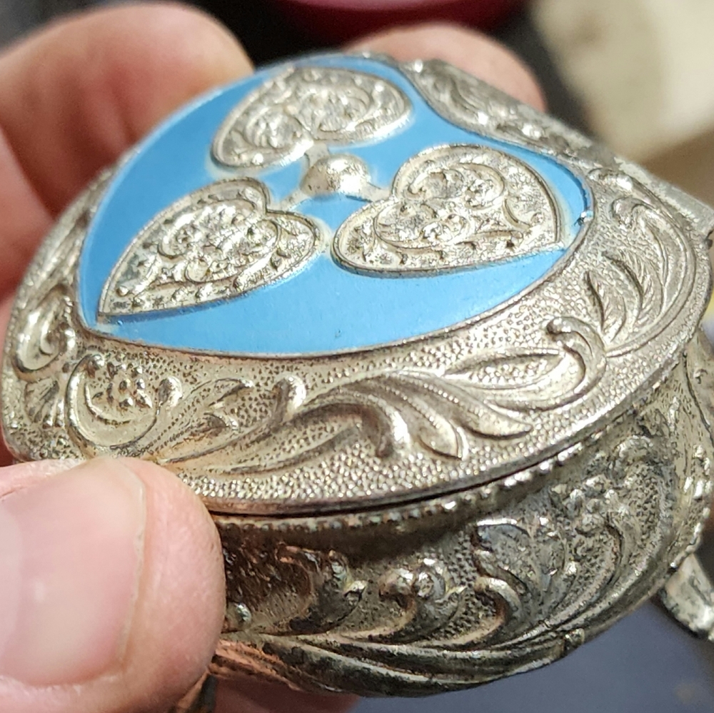 Vintage metal jewelry box
